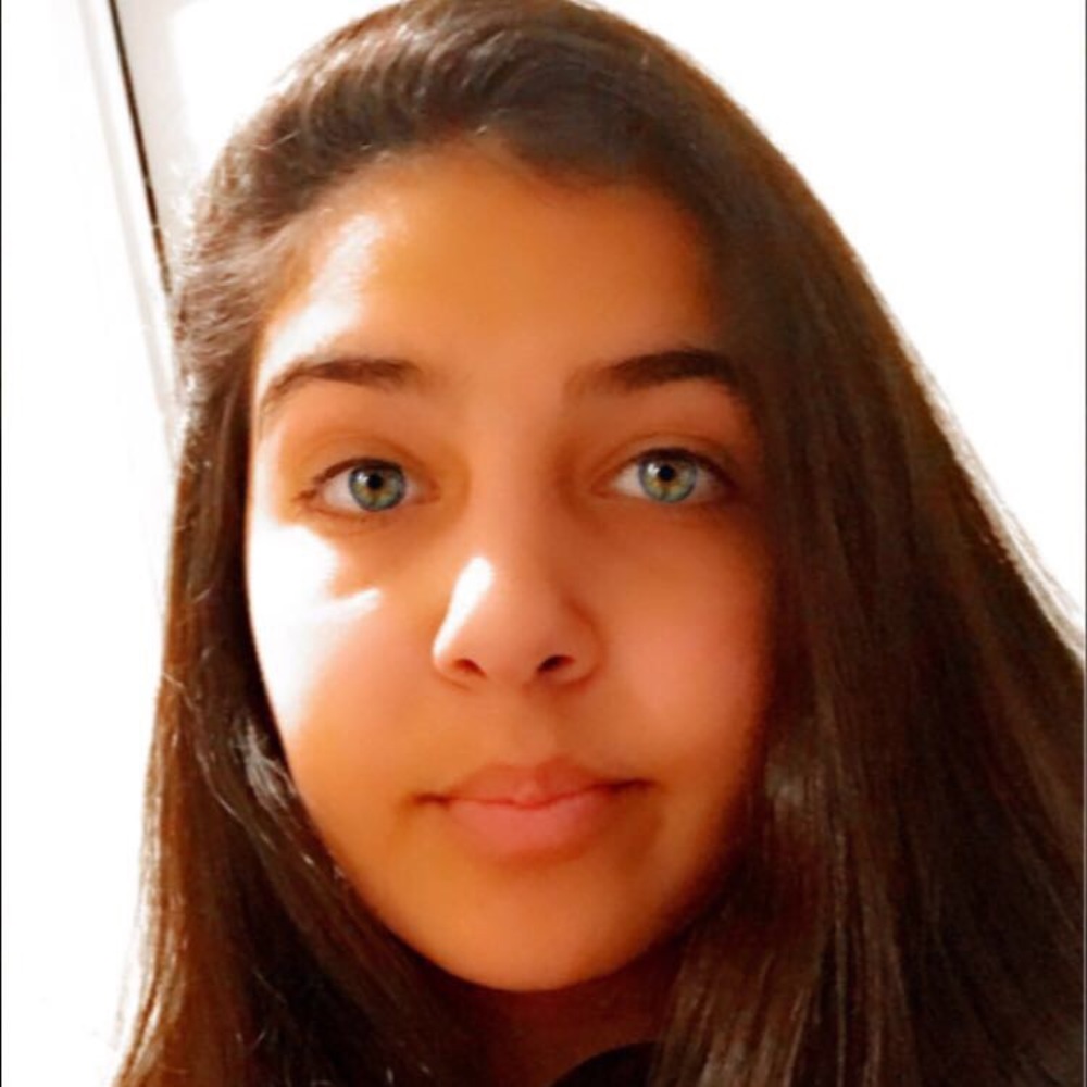 Meet your Posher, Avia